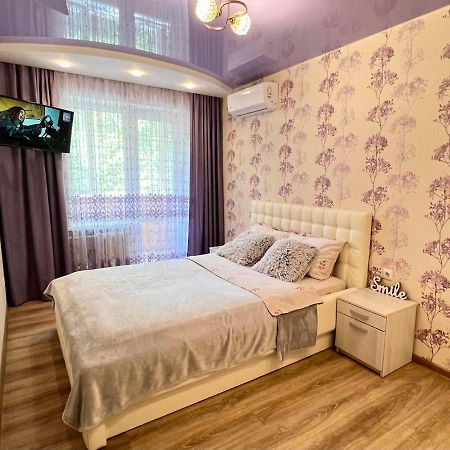 2-Комн Люкс В Центре Вишенки Vinnytsia Extérieur photo