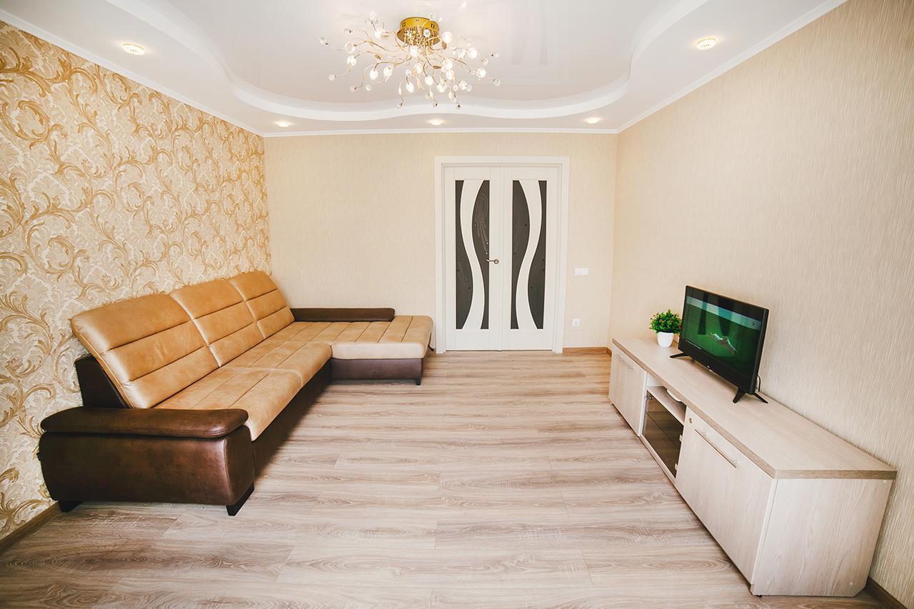 2-Комн Люкс В Центре Вишенки Vinnytsia Extérieur photo